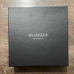 Selamlique Istanbul Black Box